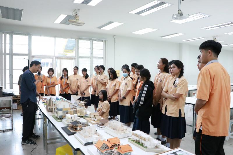 การทำ Model งานด้านสถาปัตยกรรมอย่างง่าย ของนักเรียน ม.5 โรงเรียนมัธยมสาธิตม.นเรศวร