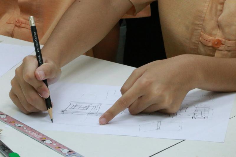 การทำ Model งานด้านสถาปัตยกรรมอย่างง่าย ของนักเรียน ม.5 โรงเรียนมัธยมสาธิตม.นเรศวร