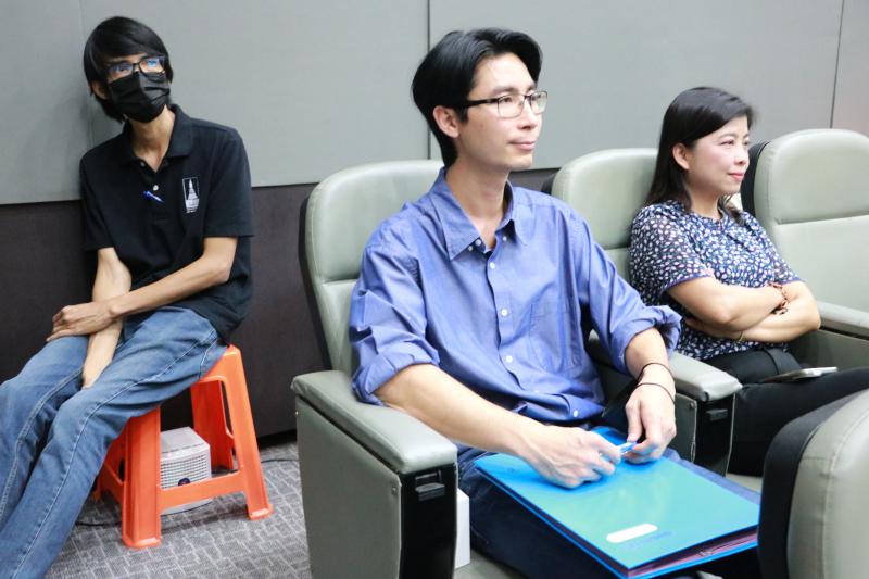 โครงการแลกเปลี่ยนเรียนรู้ประสบการณ์ในการทำงาน และงานเกษียณอายุราชการ ผศ.สมหมาย มาอ่อน อาจารย์ประจำสาขาทัศนศิลป์