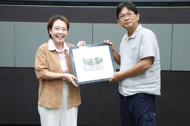 โครงการแลกเปลี่ยนเรียนรู้ประสบการณ์ในการทำงาน และงานเกษียณอายุราชการ ผศ.สมหมาย มาอ่อน อาจารย์ประจำสาขาทัศนศิลป์