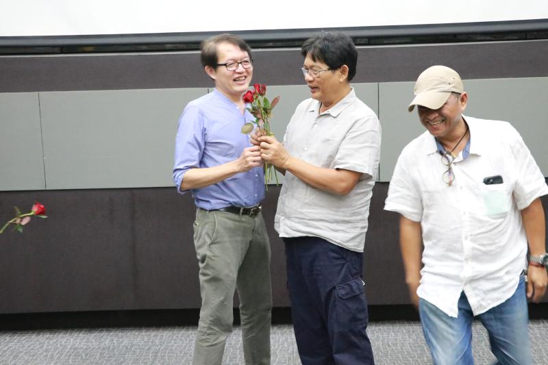 โครงการแลกเปลี่ยนเรียนรู้ประสบการณ์ในการทำงาน และงานเกษียณอายุราชการ ผศ.สมหมาย มาอ่อน อาจารย์ประจำสาขาทัศนศิลป์