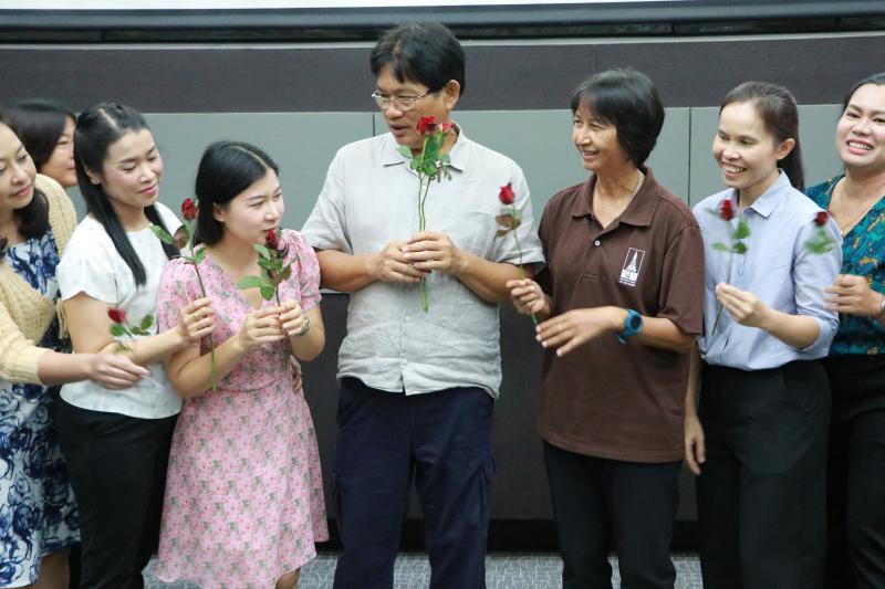 โครงการแลกเปลี่ยนเรียนรู้ประสบการณ์ในการทำงาน และงานเกษียณอายุราชการ ผศ.สมหมาย มาอ่อน อาจารย์ประจำสาขาทัศนศิลป์