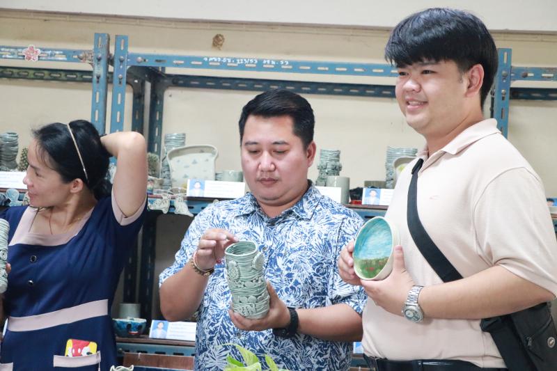  “ปั้น ดิน อวด ดี” ครั้งที่ 3.1  นิทรรศการแสดงผลงานเครื่องเคลือบดินเผา