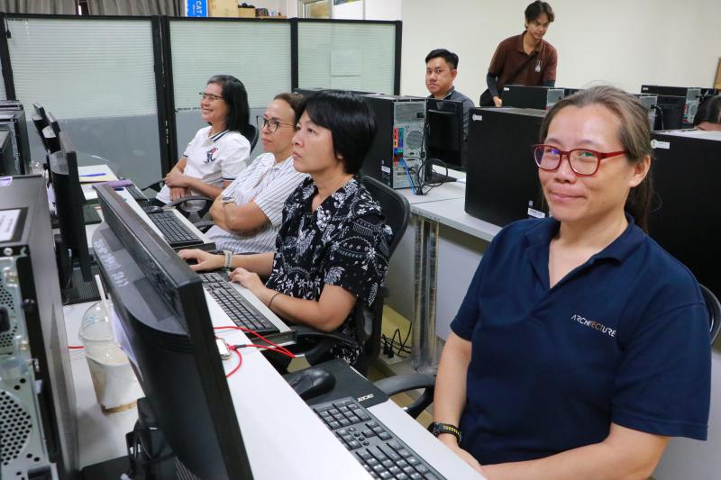 โครงการอบรมเชิงปฏิบัติการทำงานระบบสารบรรณอิเล็กทรอนิกส์ ในรูปแบบ Paperless