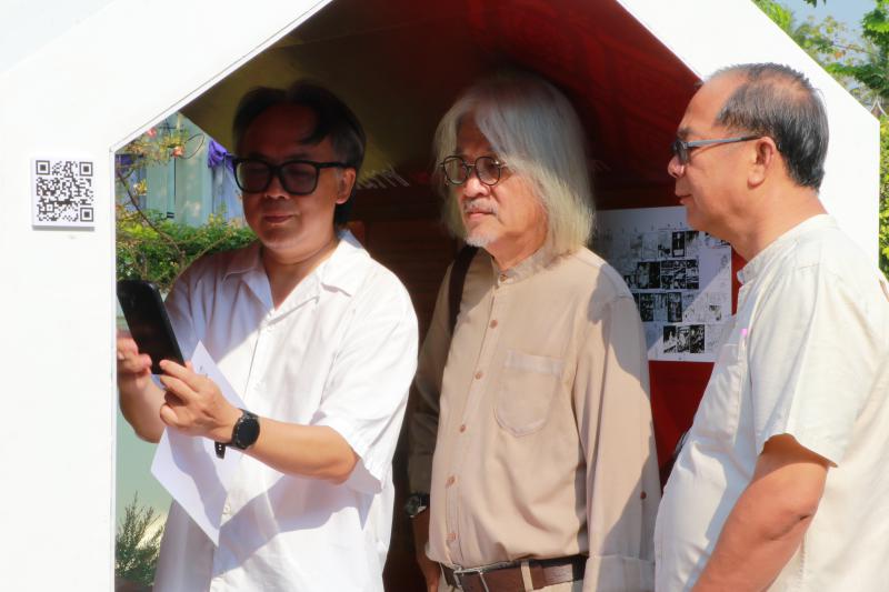 นิทรรศการผลงานวิจัย เรื่อง การออกแบบข้อมูลเชิงภาพ แอนิเมชันและโมชันคอมมิค เรื่องประวัติและตำนานพระพุทธชินราช พระพุทธชินสีห์ พระศรีศาสดาแห่งเมืองสองแคว