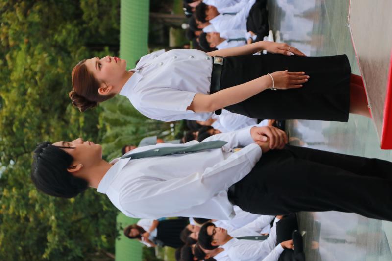 พิธีบวงสรวงดวงพระวิญญาณสมเด็จพระนเรศวรมหาราช ในโครงการ ปฐมนิเทศนิสิตใหม่ Beginning Camp ครั้งที่ 24