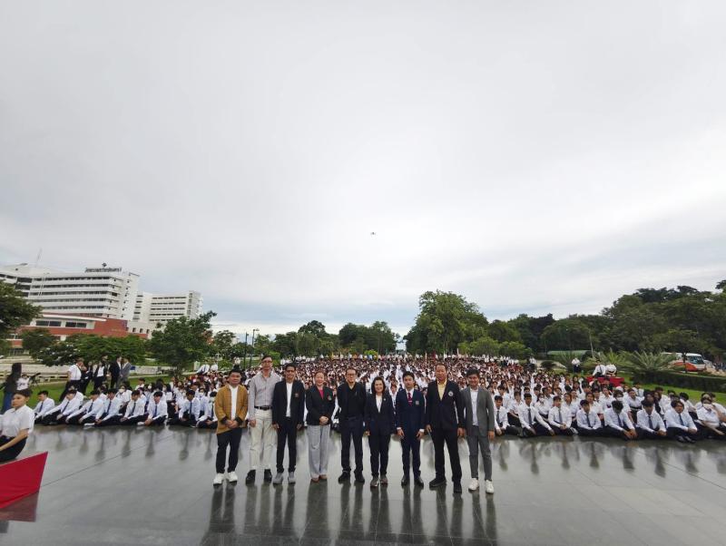 พิธีบวงสรวงดวงพระวิญญาณสมเด็จพระนเรศวรมหาราช ในโครงการ ปฐมนิเทศนิสิตใหม่ Beginning Camp ครั้งที่ 24