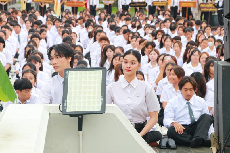 พิธีบวงสรวงดวงพระวิญญาณสมเด็จพระนเรศวรมหาราช ในโครงการ ปฐมนิเทศนิสิตใหม่ Beginning Camp ครั้งที่ 24