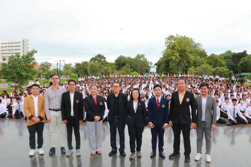 พิธีบวงสรวงดวงพระวิญญาณสมเด็จพระนเรศวรมหาราช ในโครงการ ปฐมนิเทศนิสิตใหม่ Beginning Camp ครั้งที่ 24