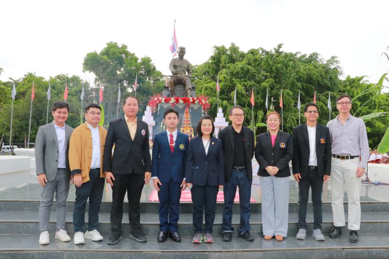 พิธีบวงสรวงดวงพระวิญญาณสมเด็จพระนเรศวรมหาราช ในโครงการ ปฐมนิเทศนิสิตใหม่ Beginning Camp ครั้งที่ 24