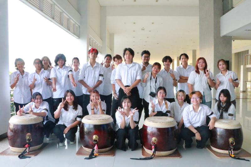 พิธีรับน้องเข้าวัง มหาวิทยาลัยนเรศวร 2568  โครงการปฐมนิเทศนิสิตใหม่ 2568 