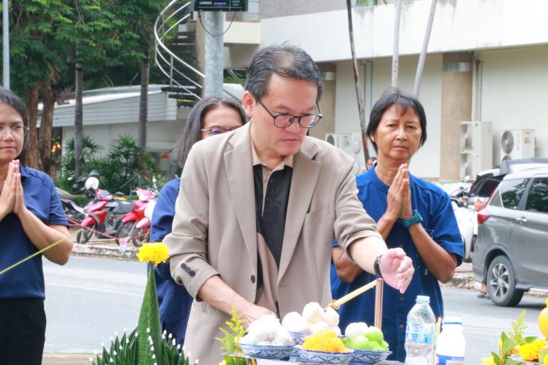 พิธีไหว้ครูและครอบครูประจําปีการศึกษา 2568