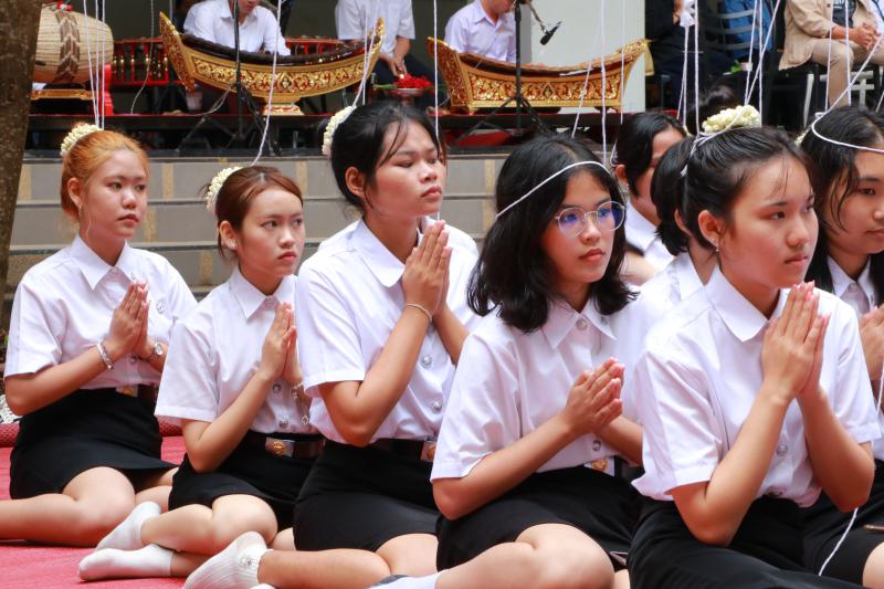 พิธีไหว้ครูและครอบครูประจําปีการศึกษา 2568