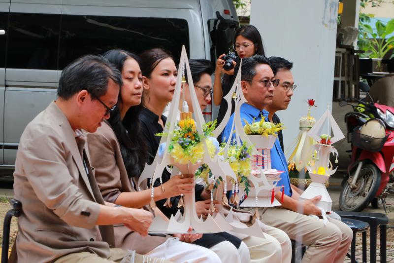 พิธีไหว้ครูและครอบครูประจําปีการศึกษา 2568