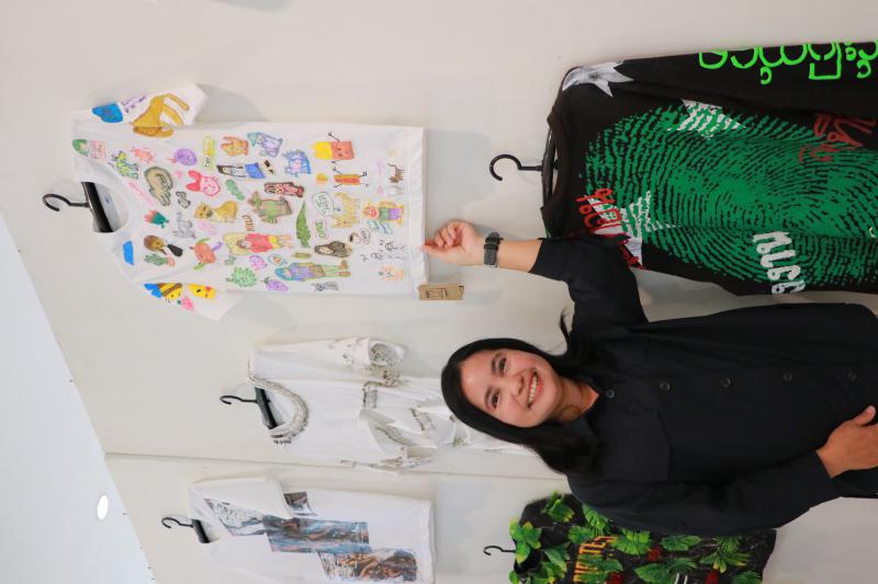 นิทรรศการ “คนละ T Shirt Art Exhibition : ศิลปะบนเสื้อ