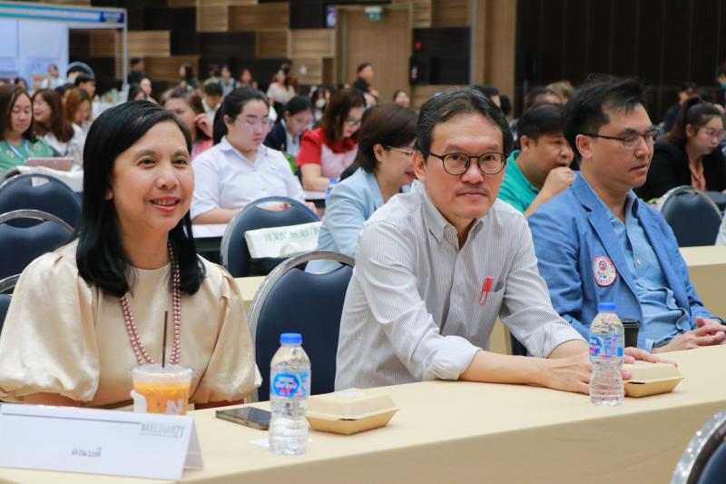 พิธีเปิดและนำเสนอผลงานวิจัย ในงาน การประชุมวิชาการระดับชาติ นเรศวรวิจัยและนวัตกรรม ครั้งที่ 21 “Research &amp; Innovation Synergy: Collaborating for a Sustainable Future”
