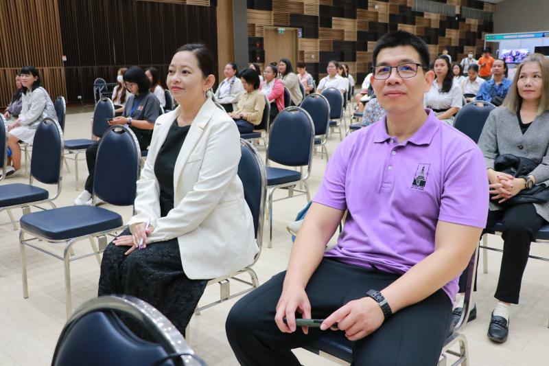 พิธีเปิดและนำเสนอผลงานวิจัย ในงาน การประชุมวิชาการระดับชาติ นเรศวรวิจัยและนวัตกรรม ครั้งที่ 21 “Research &amp; Innovation Synergy: Collaborating for a Sustainable Future”