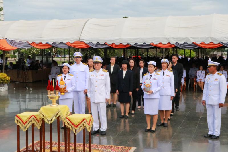 พิธีวางพานพุ่มถวายราชสักการะองค์สมเด็จพระนเรศวรมหาราช เนื่องในวันคล้ายวันสถาปนามหาวิทยาลัยนเรศวร ครบรอบ ๓๕ ปี