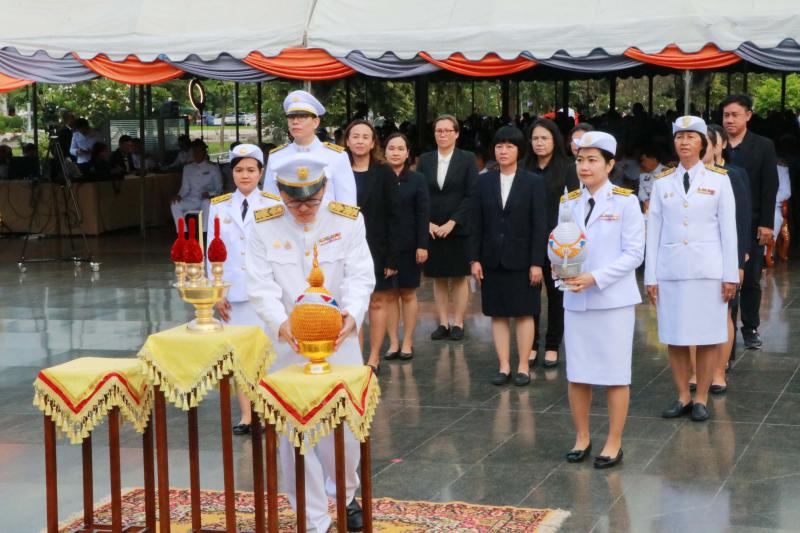 พิธีวางพานพุ่มถวายราชสักการะองค์สมเด็จพระนเรศวรมหาราช เนื่องในวันคล้ายวันสถาปนามหาวิทยาลัยนเรศวร ครบรอบ ๓๕ ปี