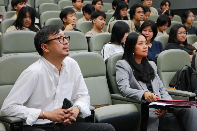 บรรยายปาฐกถาพิเศษ ในหัวข้อ “จุดประกายอนาคต : สถาปนิกมืออาชีพในโลกแห่งการเปลี่ยนแปลง 2025 " 