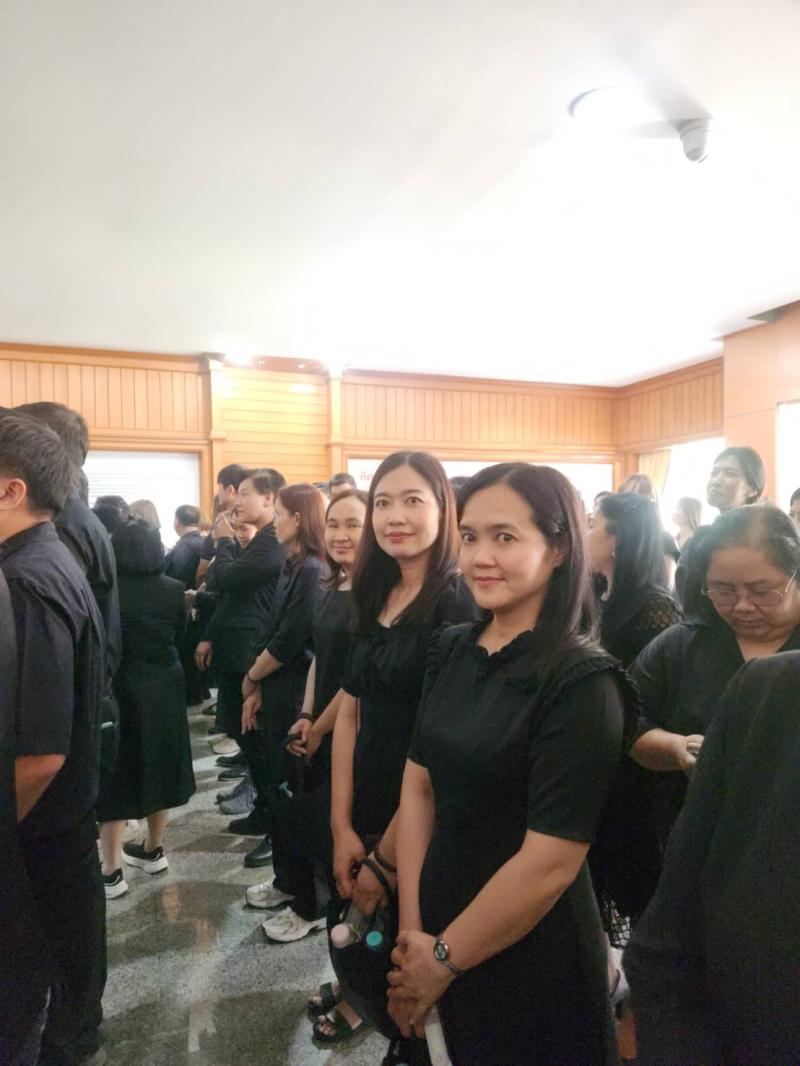เข้าร่วมพิธีถวายความอาลัยและน้อมรำลึกในพระมหากรุณาธิคุณ แด่ สมเด็จพระนางเจ้าสิริกิติ์ พระบรมราชินีนาถ พระบรมราชชนนีพันปีหลวง