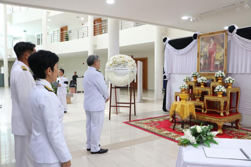 เข้าร่วมพิธีถวายความอาลัยและน้อมรำลึกในพระมหากรุณาธิคุณ แด่ สมเด็จพระนางเจ้าสิริกิติ์ พระบรมราชินีนาถ พระบรมราชชนนีพันปีหลวง