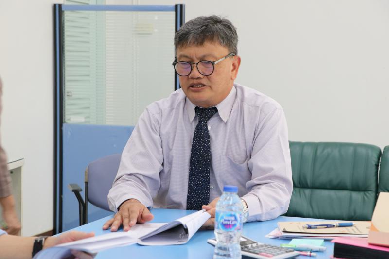 รศ.สุทัศน์ เยี่ยมวัฒนา คณบดีคณะสถาปัตยกรรมศาสตร์ ประชุมหารือโครงการปรับปรุงกลุ่มอาคารคณะเกษตรศาสตร์ฯ