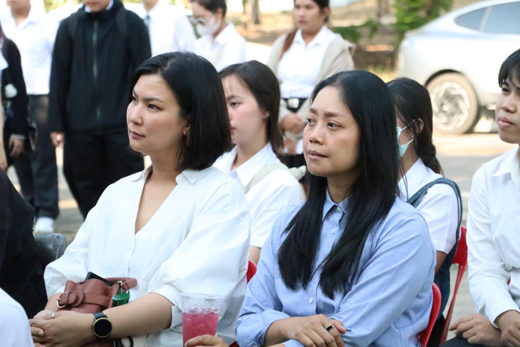 Students Showcase "Puan Din Aot Dee" Exhibition 4.2: Ceramic Art Exhibition