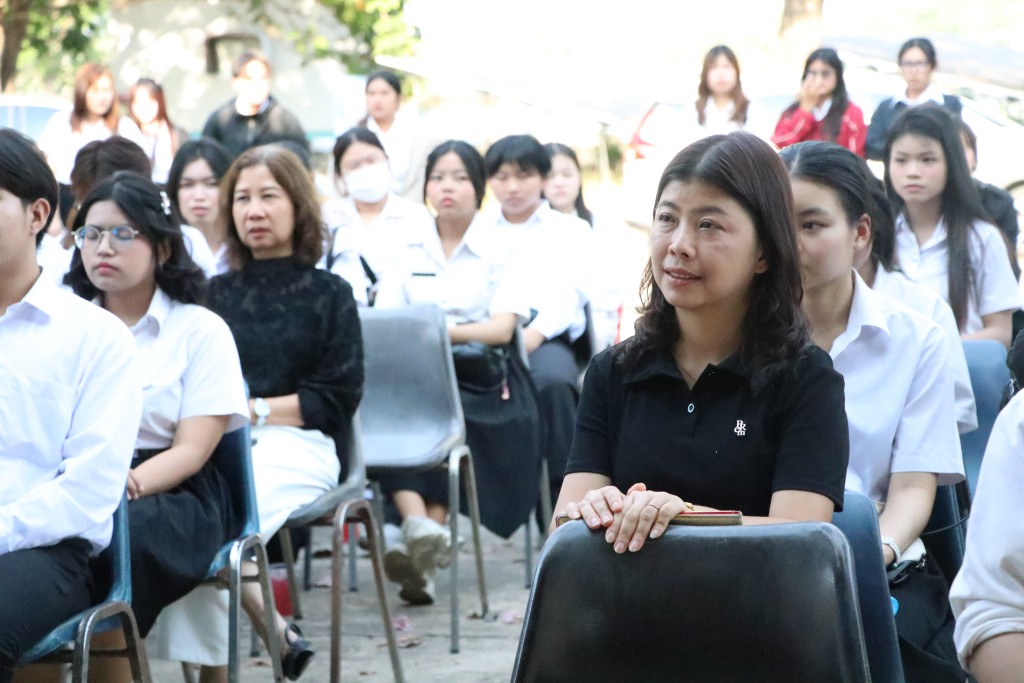 Students Showcase "Puan Din Aot Dee" Exhibition 4.2: Ceramic Art Exhibition