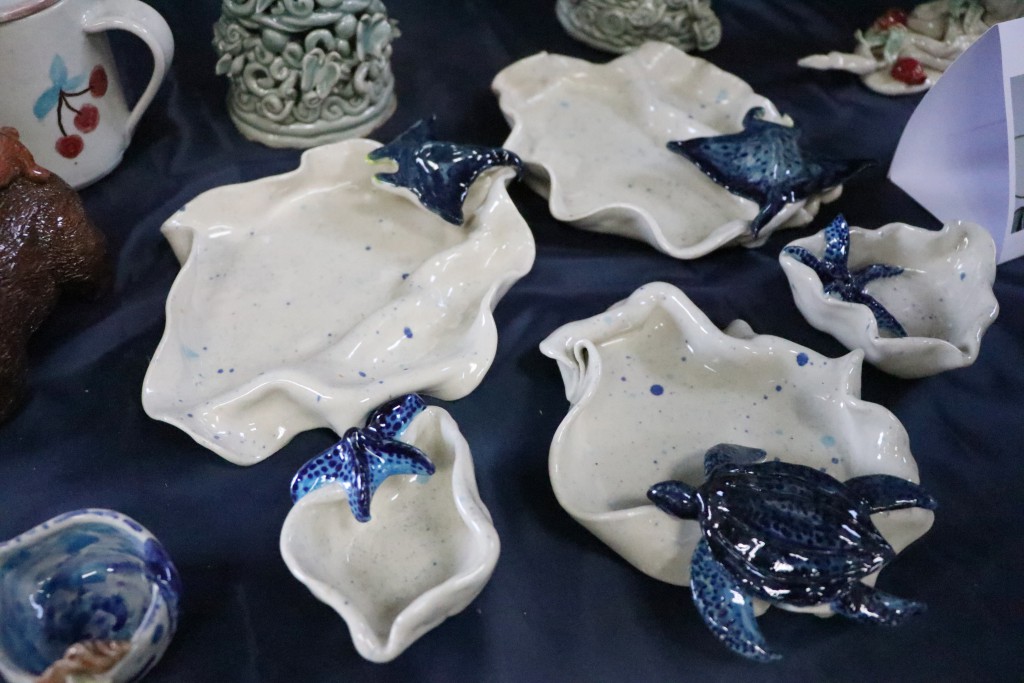 Students Showcase "Puan Din Aot Dee" Exhibition 4.2: Ceramic Art Exhibition