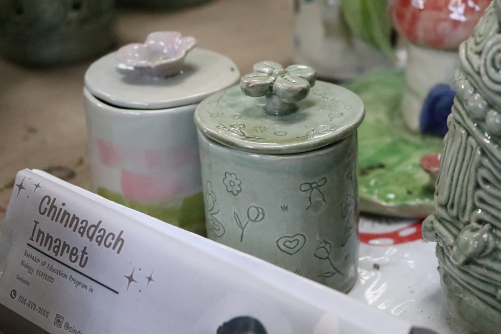 Students Showcase "Puan Din Aot Dee" Exhibition 4.2: Ceramic Art Exhibition