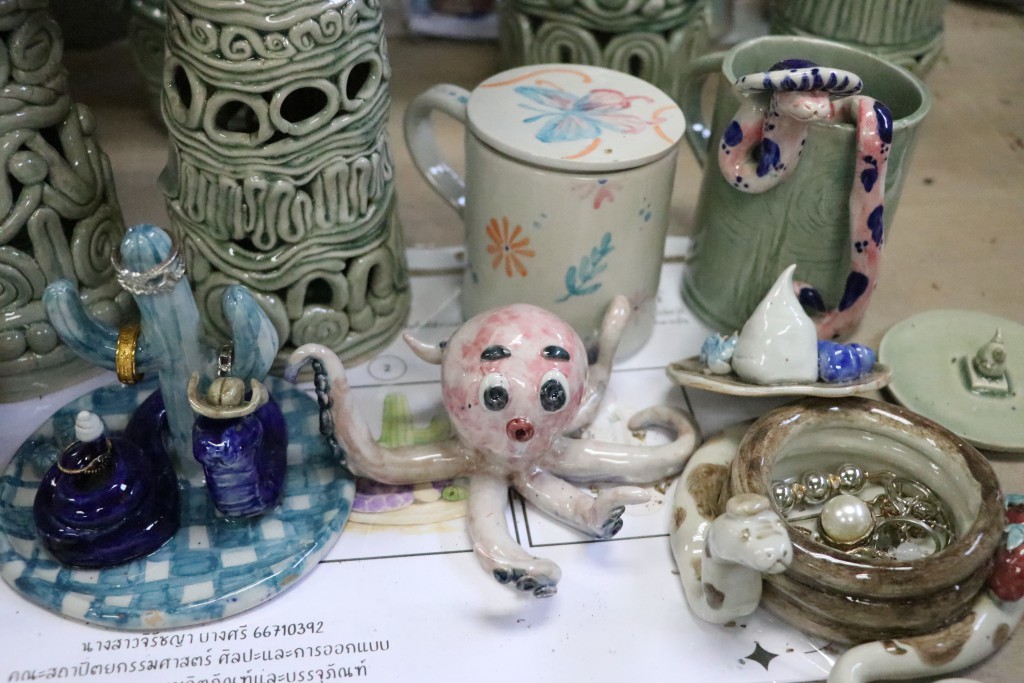 Students Showcase "Puan Din Aot Dee" Exhibition 4.2: Ceramic Art Exhibition