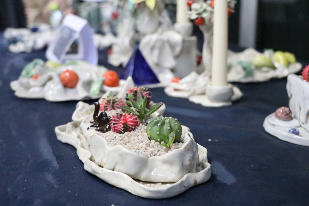 Students Showcase "Puan Din Aot Dee" Exhibition 4.2: Ceramic Art Exhibition