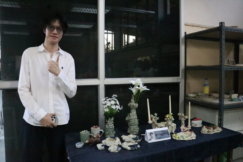 Students Showcase "Puan Din Aot Dee" Exhibition 4.2: Ceramic Art Exhibition