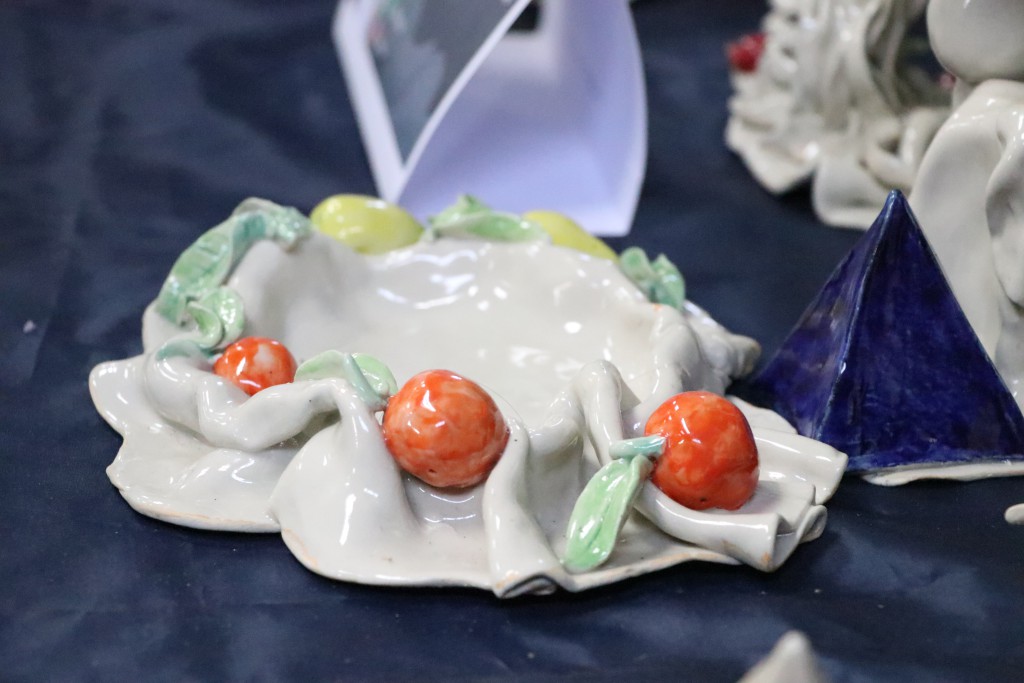 Students Showcase "Puan Din Aot Dee" Exhibition 4.2: Ceramic Art Exhibition