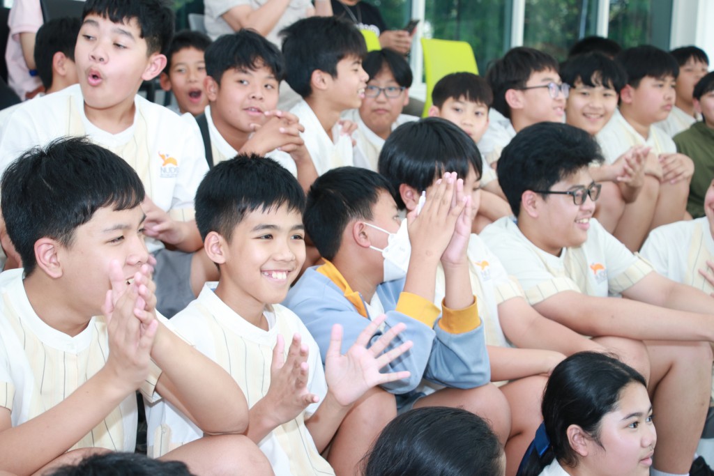 ผลงานสร้างสรรค์ผ่านเทคนิคการปั้นเซรามิก “ปันดินอวดดี Junior ครั้งที่4.2” 