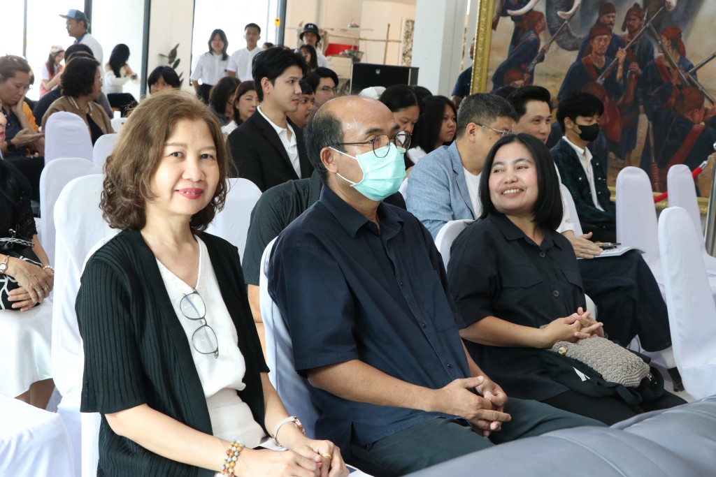 Art Tells Stories in ART THESIS EXHIBITION 2026