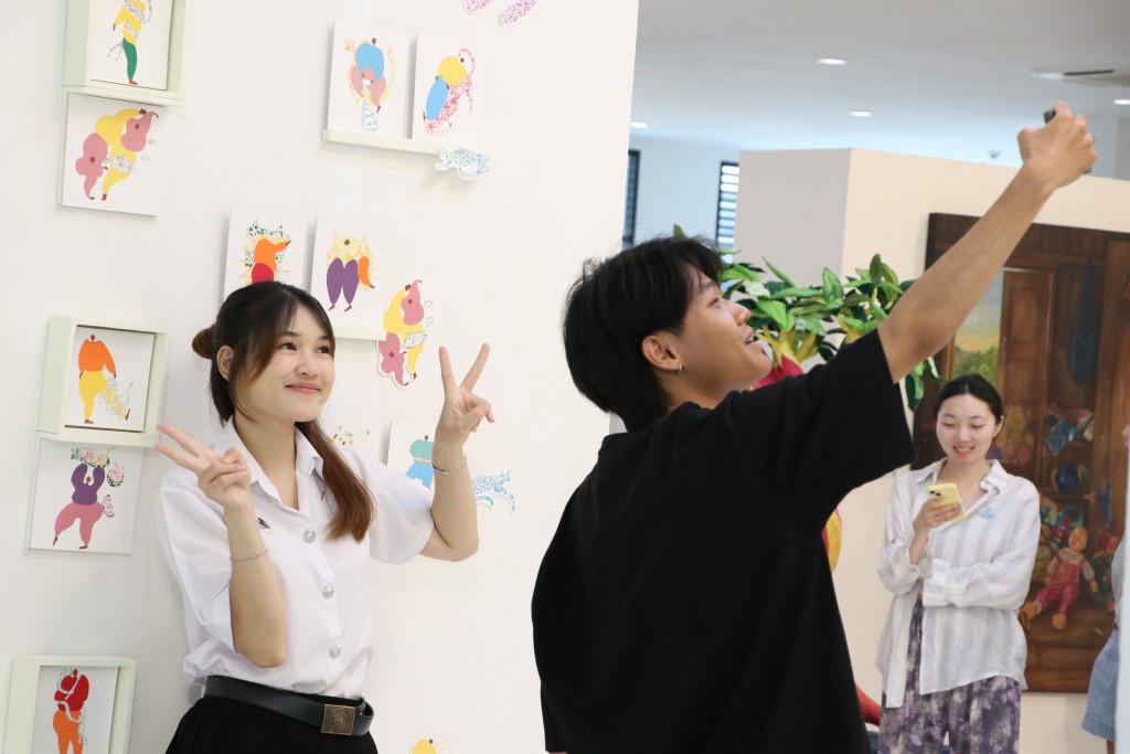 Art Tells Stories in ART THESIS EXHIBITION 2026