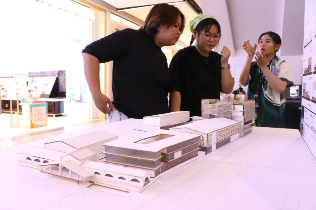 นิทรรศการวิทยานิพนธ์ Arch NU Thesis Exhibition 2026 (นิสิตสาขาวิชาสถาปัตยกรรม) และนิทรรศการศิลปนิพนธ์ Roadtrip with art : Art Thesis Exhibition ครั้งที่ 24  (นิสิตสาขาวิชาออกแบบผลิตภัณฑ์และบรรจุภัณฑ์) 