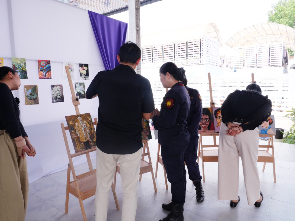Naresuan University Faculty, Alumni, and Students Serve as Vocational Training Lecturers for Painters at Phitsanulok Women's Correctional Institution