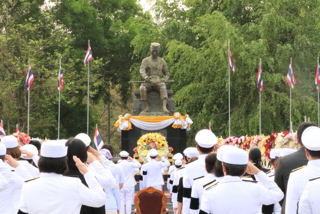 ผู้บริหาร บุคลากร เข้าร่วมพิธีวันคล้ายวันสวรรคตสมเด็จพระนเรศวรมหาราช เพื่อน้อมรำลึกถึงพระมหากรุณาธิคุณ