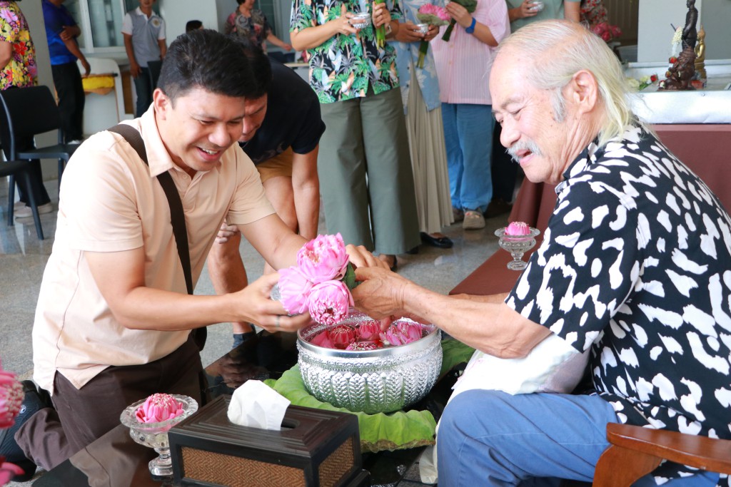 Songkran Festival to Preserve Thai Culture: Architecture Monor 2026