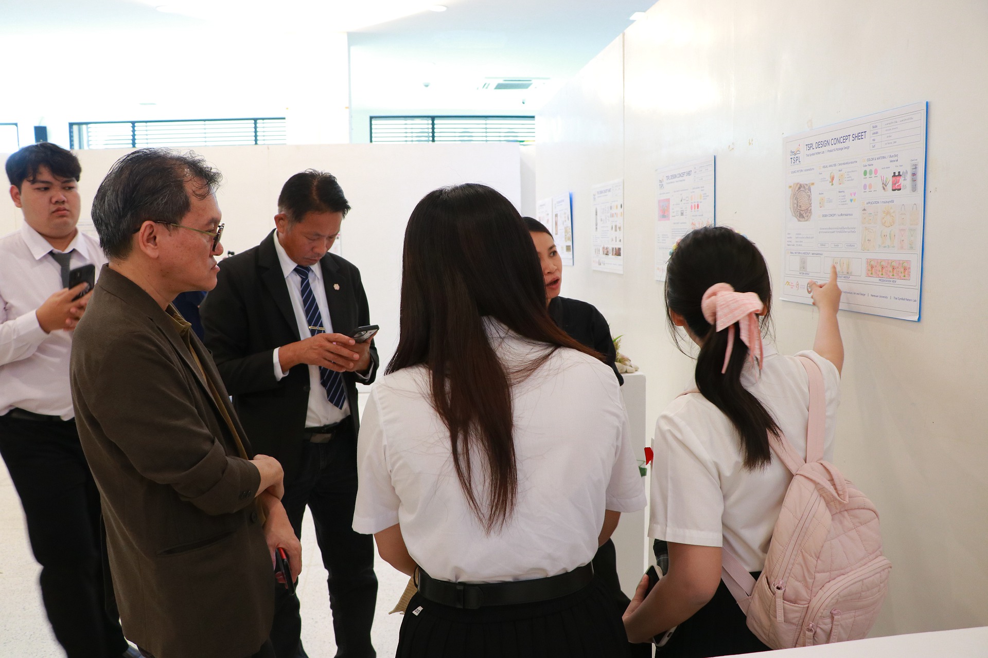 นิทรรศการ “Thai Symbol Pattern Lab (TSPL)” สืบสานมรดกภาพไทย สู่สินทรัพย์ดิจิทัลและเศรษฐกิจสร้างสรรค์
