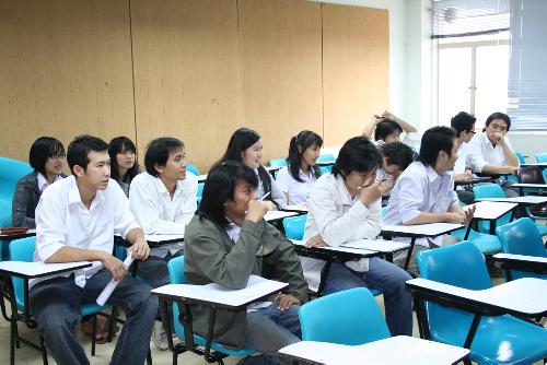 สัมมนานิสิตที่กำลังจะจบการศึกษา ชั้นปีที่ 5 ประจำปีการศึกษา 2551 