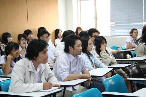 สัมมนานิสิตที่กำลังจะจบการศึกษา ชั้นปีที่ 5 ประจำปีการศึกษา 2551 