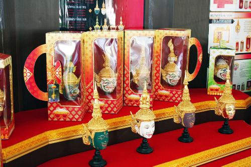 นิสิตคณะสถาปัตยกรรมศาสตร์ ส่งผลงานเข้าประกวดโครงการนิทรรศการผลงานนิสิต ที่จัดโดยสถาบันบริหารการวิจัยและพัฒนา (IRDA)