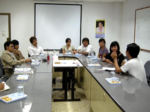 คิดข้ามเมฆกับทีวีบูรพา