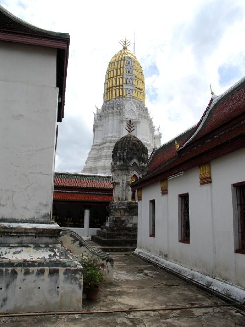 ทัศนศึกษาวัดและโบราณสถาน