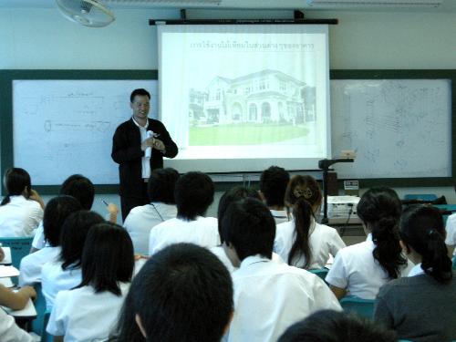 ไม้เทียมกับงานสถาปัตยกรรม