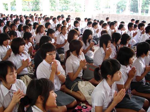 ไหว้ครูและครอบครู